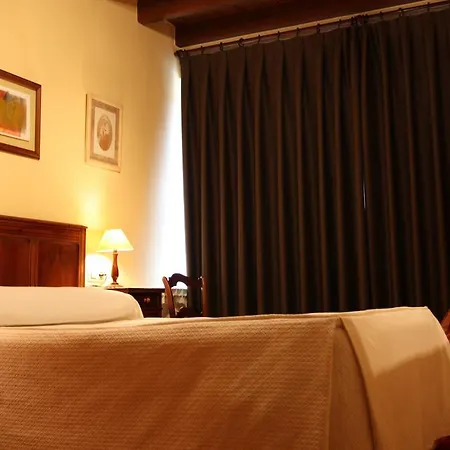 Apartamentos Los Picos Bricia Room photo